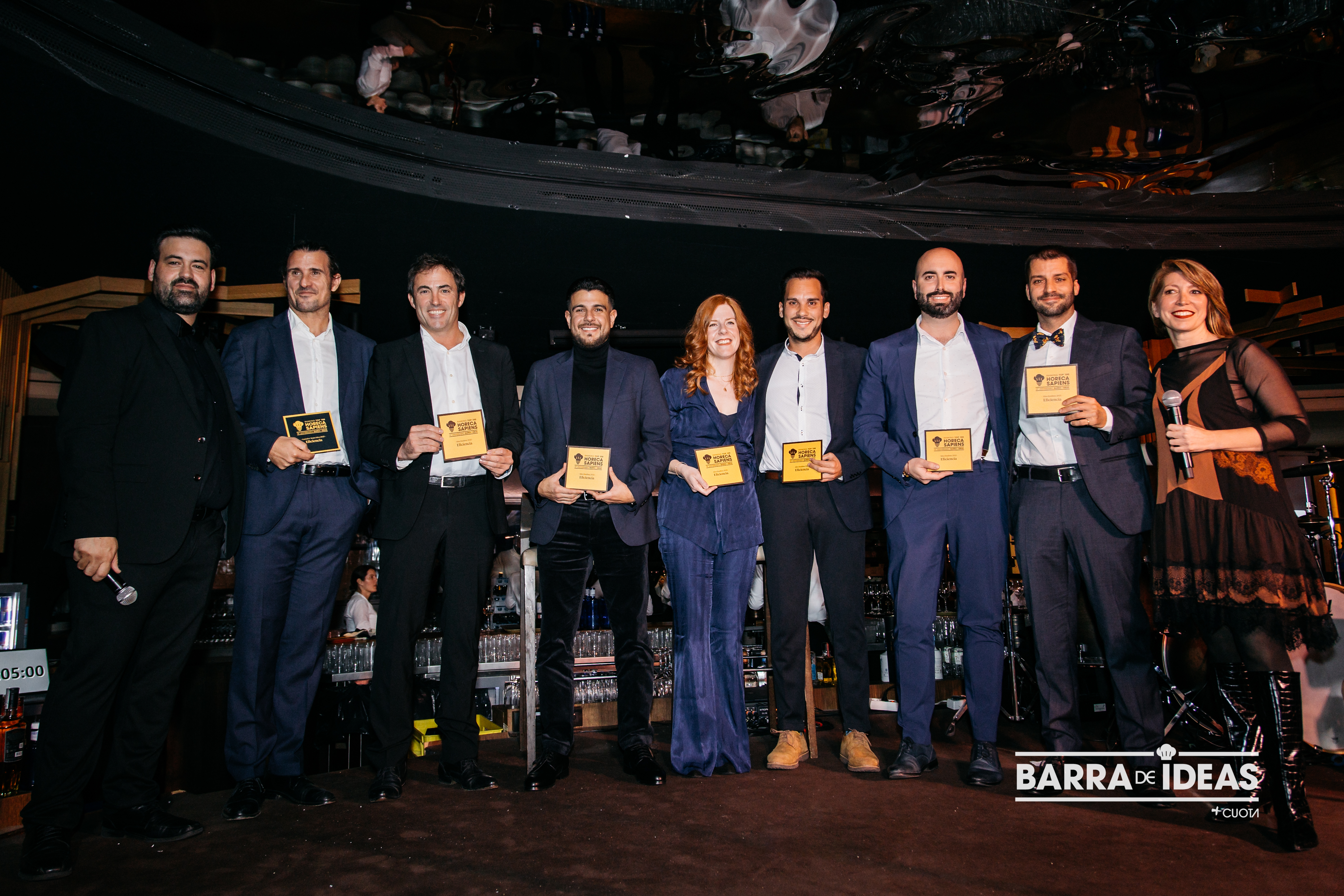 Badge de reconocimiento TOP 10 en Eficiencia de HORECA SAPIENS